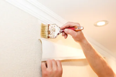 Pose de papier peint à Airoux — revêtements muraux et toiles de verre